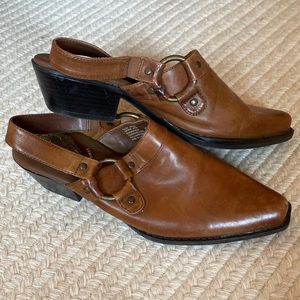 Brown western style Earth Spirit slides